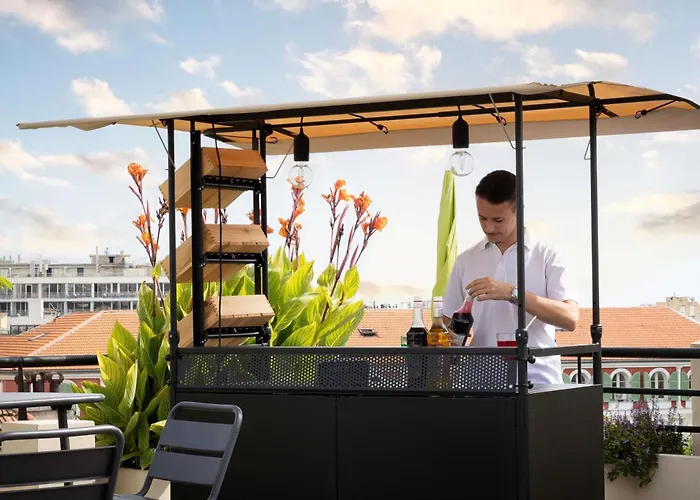 格里马尔迪尼斯中心美居酒店