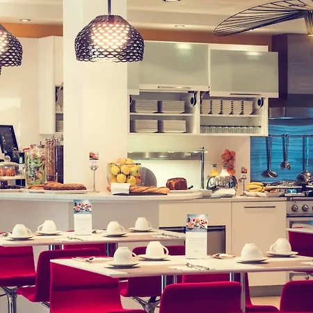 מלון Mercure Centre Grimaldi 4*