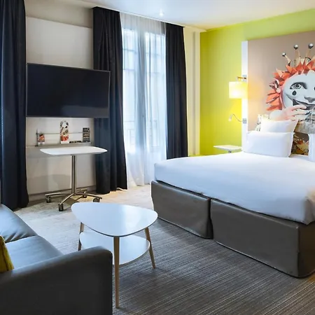 Mercure Centre Grimaldi מלון