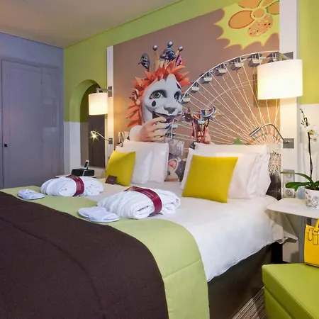 Mercure Centre Grimaldi מלון 4*