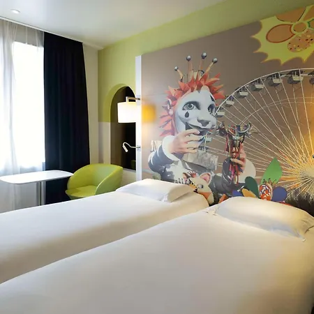Mercure Centre Grimaldi מלון 4*