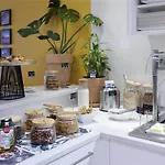 Mercure Centre Grimaldi 4*