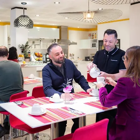 Mercure Centre Grimaldi Hotel