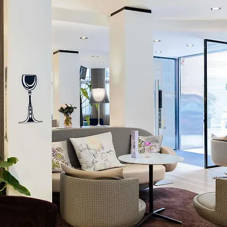 Mercure Centre Grimaldi Ξενοδοχείο 4*