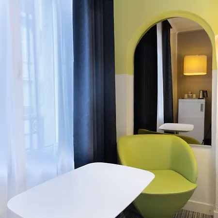 Hotel Mercure Centre Grimaldi 4*