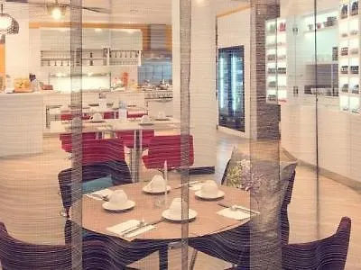 Mercure Centre Grimaldi 4*