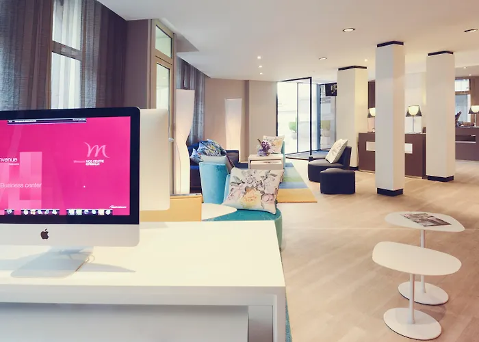 Hotel Mercure Centre Grimaldi 4*