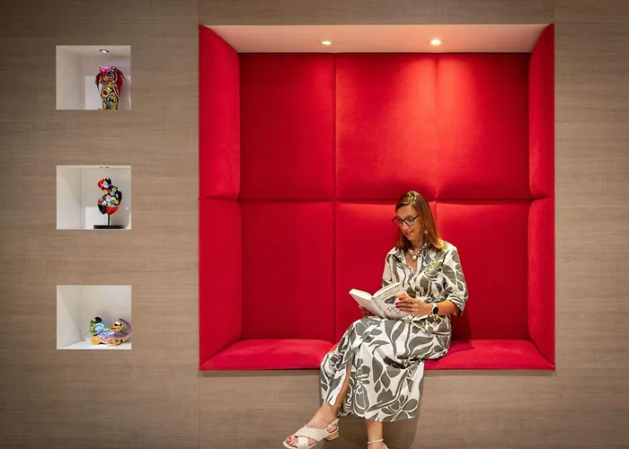 Mercure Centre Grimaldi 4*