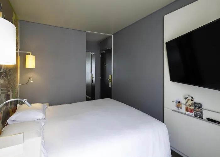 Mercure Centre Grimaldi Hotel 4*