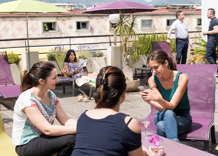 Mercure Centre Grimaldi Hotel